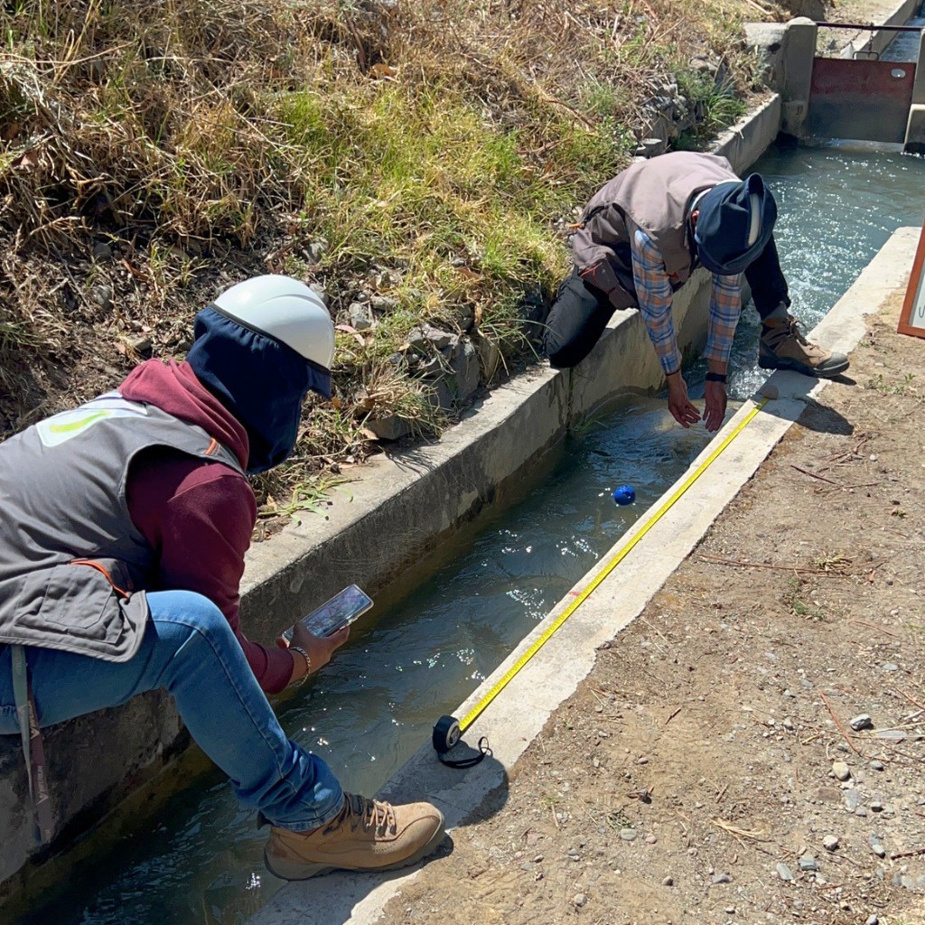 Monitoreo ambiental en agua para riego